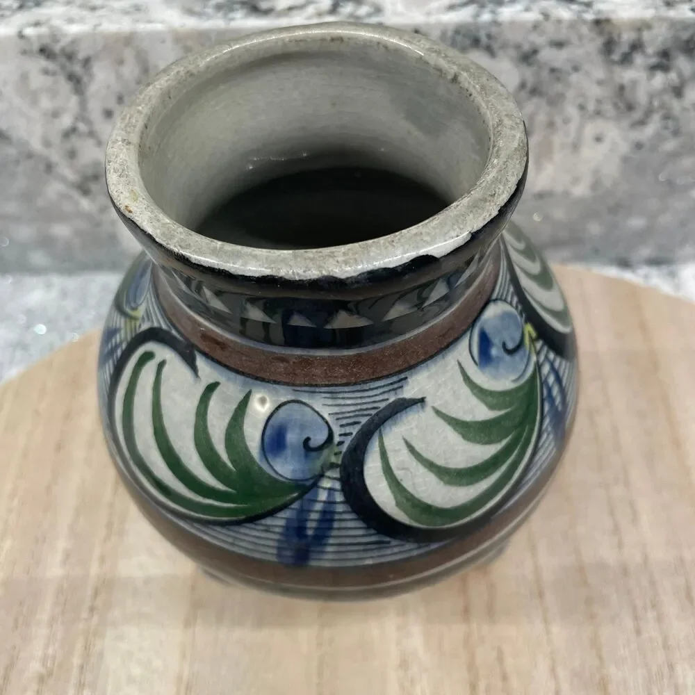 Signed Authentic Tonala Mexican Round Footed Bowl Pot Vase Hand Painted Pottery